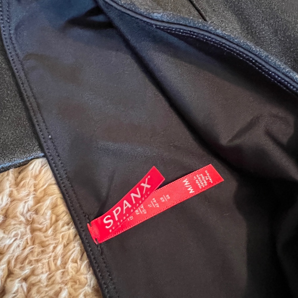 Spanx medium faux leather leggings